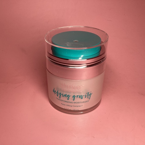 Thrive Causemetics Defying Gravity Transforming Moisturizer, 1.7 fl oz/50 mL - Picture 1 of 2